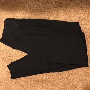 Victoria’s Secret black leggings